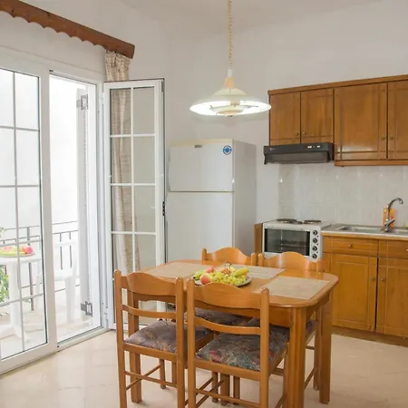 Limani Lejlighedshotel