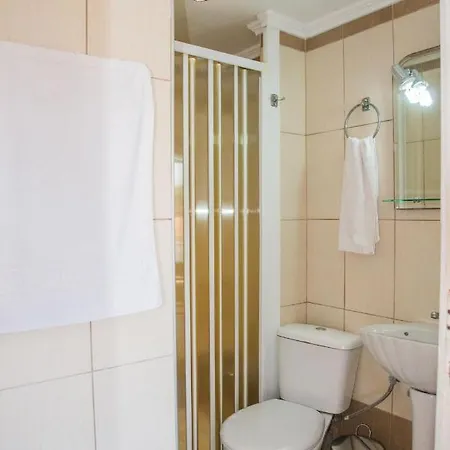 Limani Lejlighedshotel